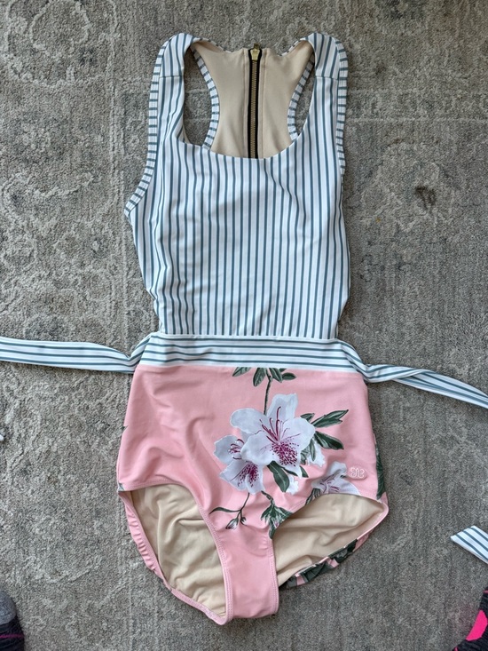 Albion Fit Other - Albion Fit Island Fever Castaway One-Piece Swimsuit - Size M